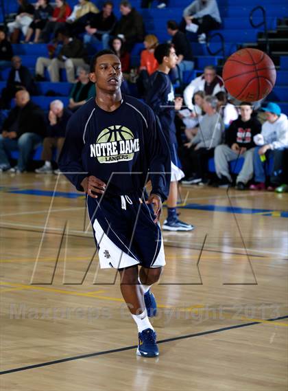 Thumbnail 1 in Bethel vs Notre Dame-Fairfield (SWC Semifinal) photogallery.
