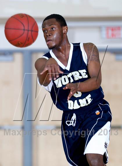Thumbnail 1 in Bethel vs Notre Dame-Fairfield (SWC Semifinal) photogallery.