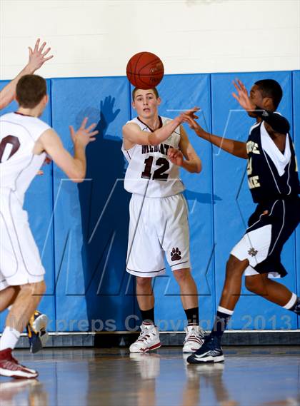 Thumbnail 2 in Bethel vs Notre Dame-Fairfield (SWC Semifinal) photogallery.