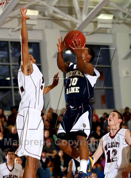 Thumbnail 2 in Bethel vs Notre Dame-Fairfield (SWC Semifinal) photogallery.