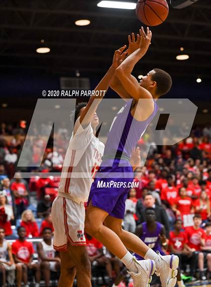 Thumbnail 3 in Morton Ranch vs. Fort Bend Travis (UIL 6A Regional Quarterfinal) photogallery.