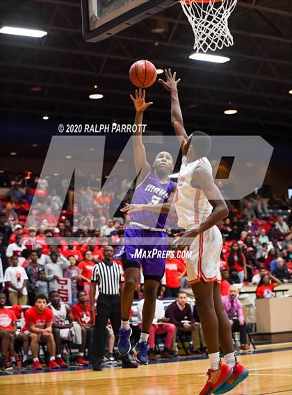 Thumbnail 3 in Morton Ranch vs. Fort Bend Travis (UIL 6A Regional Quarterfinal) photogallery.