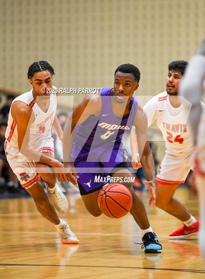 Thumbnail 1 in Morton Ranch vs. Fort Bend Travis (UIL 6A Regional Quarterfinal) photogallery.