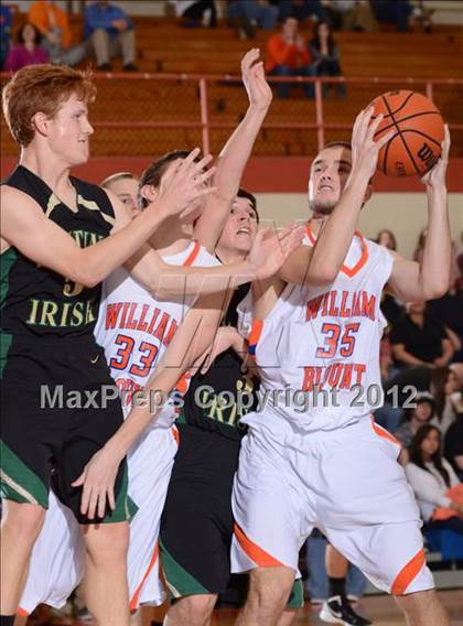 Thumbnail 2 in Knoxville Catholic @ William Blount photogallery.