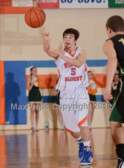 Thumbnail 3 in Knoxville Catholic @ William Blount photogallery.