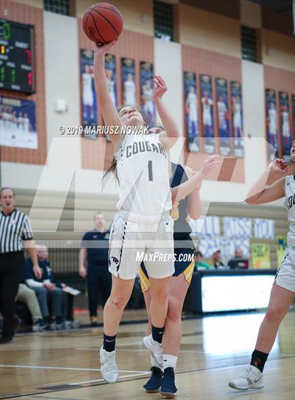 Thumbnail 1 in  Clarkston @ Stoney Creek photogallery.