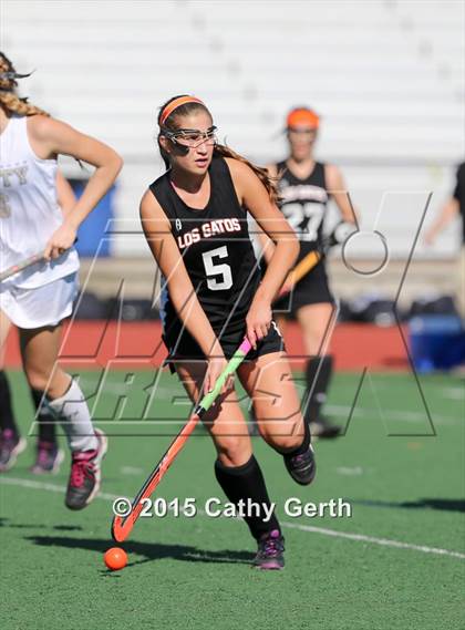 Thumbnail 2 in Los Gatos vs. Archbishop Mitty photogallery.