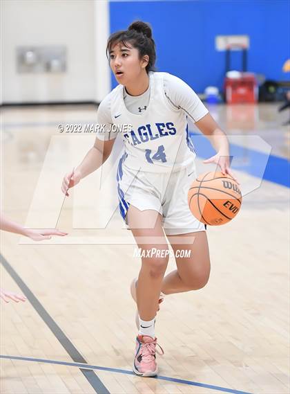 Thumbnail 2 in Phoenix Country Day vs. Horizon Honors (PCDS Desert Classic) photogallery.