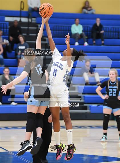 Thumbnail 1 in Phoenix Country Day vs. Horizon Honors (PCDS Desert Classic) photogallery.