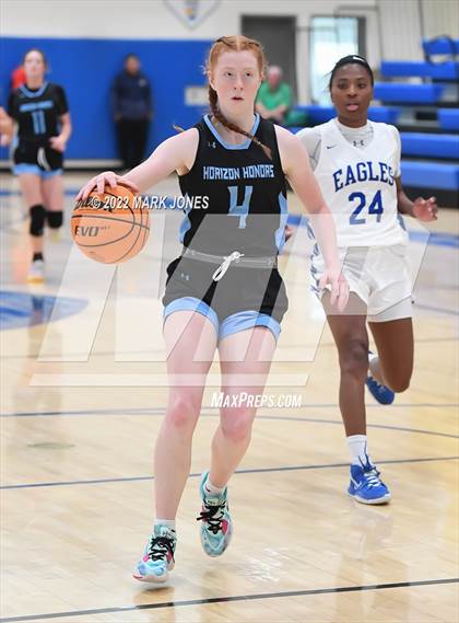 Thumbnail 2 in Phoenix Country Day vs. Horizon Honors (PCDS Desert Classic) photogallery.