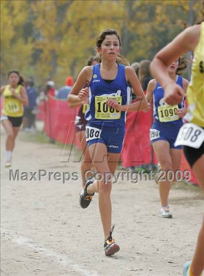 Thumbnail 2 in CIF State Cross Country Championships (D1 Girls) photogallery.
