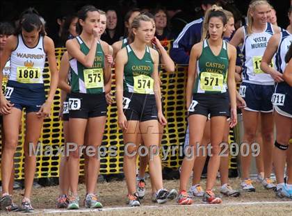 Thumbnail 3 in CIF State Cross Country Championships (D1 Girls) photogallery.
