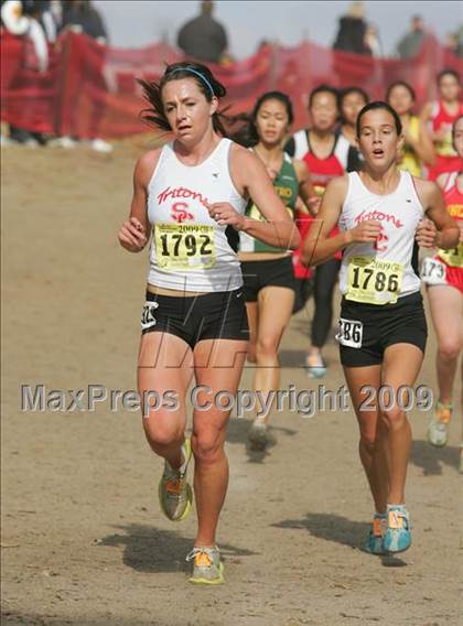 Thumbnail 3 in CIF State Cross Country Championships (D1 Girls) photogallery.