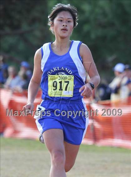 Thumbnail 3 in CIF State Cross Country Championships (D1 Girls) photogallery.