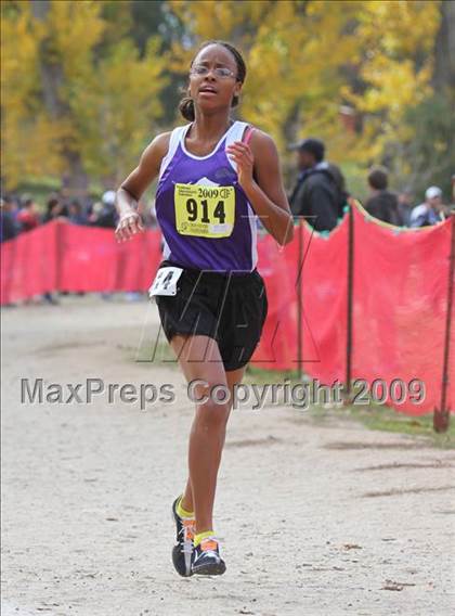 Thumbnail 1 in CIF State Cross Country Championships (D1 Girls) photogallery.
