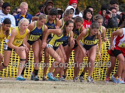 Thumbnail 2 in CIF State Cross Country Championships (D1 Girls) photogallery.
