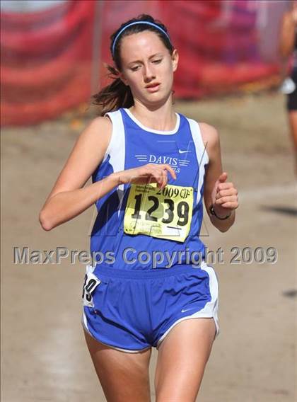Thumbnail 3 in CIF State Cross Country Championships (D1 Girls) photogallery.