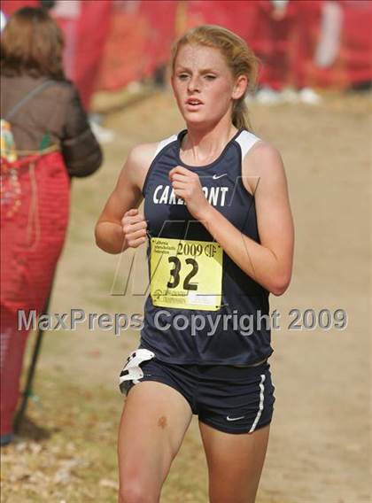 Thumbnail 1 in CIF State Cross Country Championships (D1 Girls) photogallery.