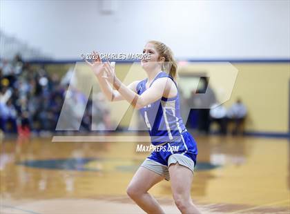 Thumbnail 1 in Hunt vs E.E. Smith (NCHSAA 4th Round Playoffs) photogallery.