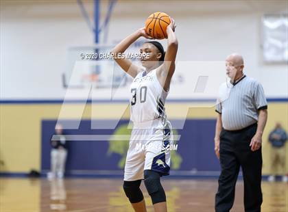 Thumbnail 1 in Hunt vs E.E. Smith (NCHSAA 4th Round Playoffs) photogallery.