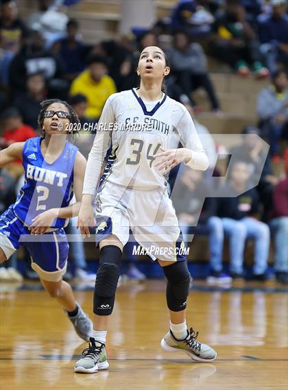 Thumbnail 1 in Hunt vs E.E. Smith (NCHSAA 4th Round Playoffs) photogallery.