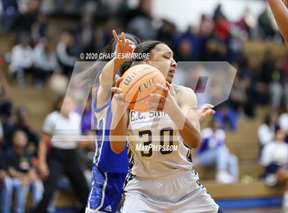Thumbnail 2 in Hunt vs E.E. Smith (NCHSAA 4th Round Playoffs) photogallery.