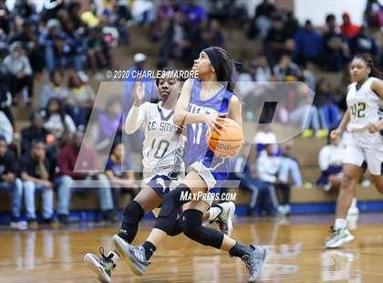Thumbnail 1 in Hunt vs E.E. Smith (NCHSAA 4th Round Playoffs) photogallery.