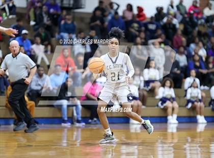 Thumbnail 3 in Hunt vs E.E. Smith (NCHSAA 4th Round Playoffs) photogallery.