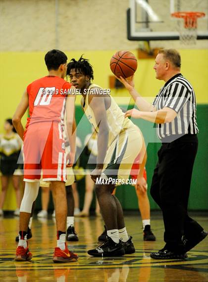 Thumbnail 1 in American @ Moreau Catholic photogallery.