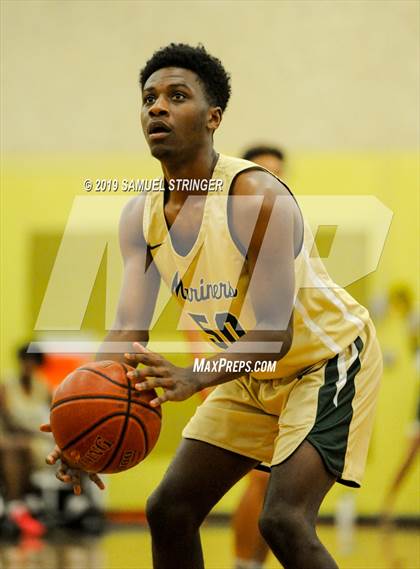 Thumbnail 2 in American @ Moreau Catholic photogallery.