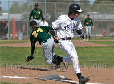 Thumbnail 2 in Casa Grande @ Petaluma photogallery.