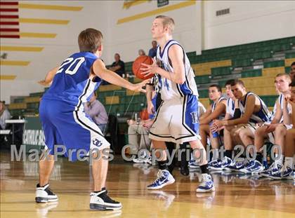 Thumbnail 2 in Unicoi County vs Karns (Pilot Food-Mart Classic)  photogallery.