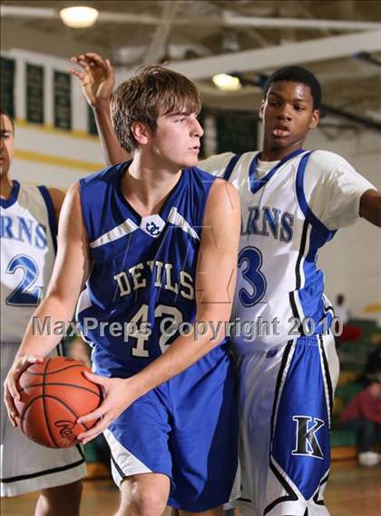 Thumbnail 2 in Unicoi County vs Karns (Pilot Food-Mart Classic)  photogallery.