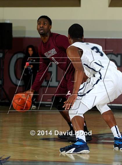 Thumbnail 2 in Sierra Canyon vs. Pebblebrook (MaxPreps Holiday Classic) photogallery.