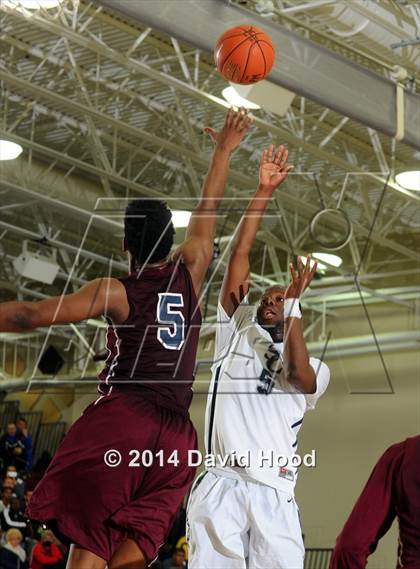 Thumbnail 1 in Sierra Canyon vs. Pebblebrook (MaxPreps Holiday Classic) photogallery.
