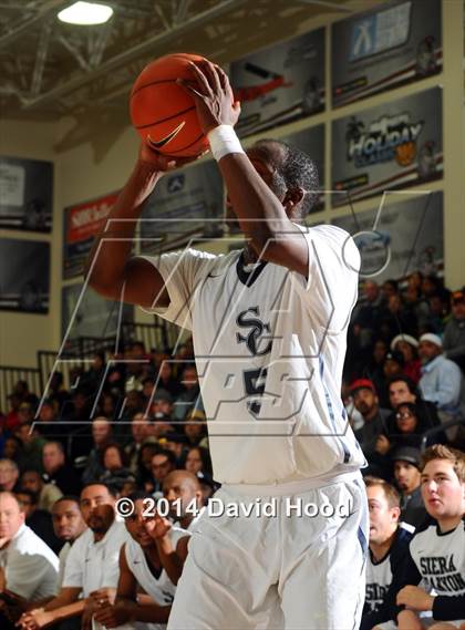 Thumbnail 2 in Sierra Canyon vs. Pebblebrook (MaxPreps Holiday Classic) photogallery.