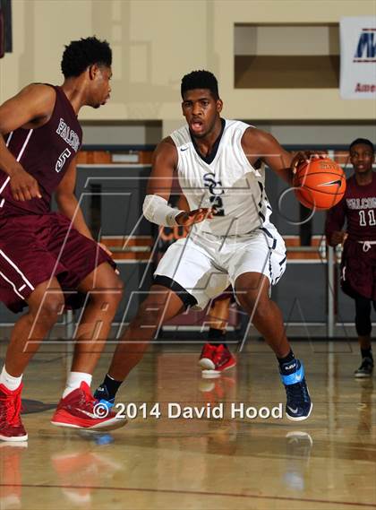 Thumbnail 1 in Sierra Canyon vs. Pebblebrook (MaxPreps Holiday Classic) photogallery.