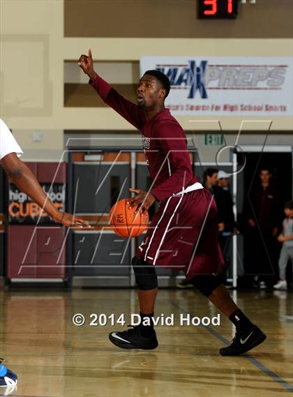 Thumbnail 2 in Sierra Canyon vs. Pebblebrook (MaxPreps Holiday Classic) photogallery.