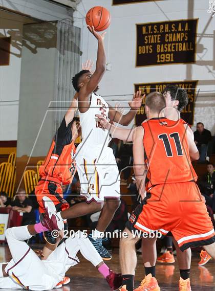 Thumbnail 1 in Mamaroneck vs Mt. Vernon (Coaches vs Cancer Super Classic) photogallery.