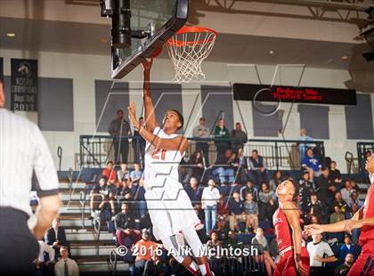 Thumbnail 2 in Providence Day vs. Oak Hill Academy (Phenom Hoops National Showcase) photogallery.