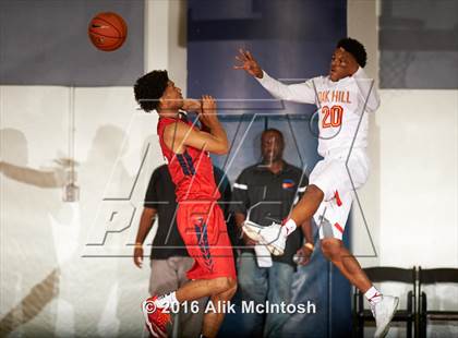 Thumbnail 3 in Providence Day vs. Oak Hill Academy (Phenom Hoops National Showcase) photogallery.
