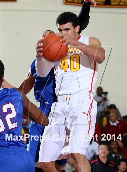 Thumbnail 2 in Serra vs. Fairfax (Fairfax State Preview) photogallery.