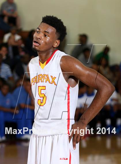 Thumbnail 2 in Serra vs. Fairfax (Fairfax State Preview) photogallery.