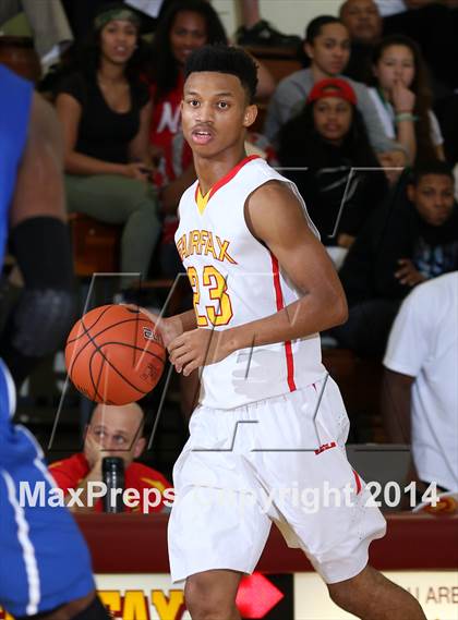 Thumbnail 2 in Serra vs. Fairfax (Fairfax State Preview) photogallery.