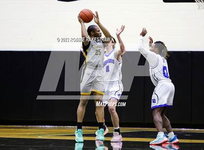 Thumbnail 1 in Crandall vs Dallas Christian (Kaufman Holiday Tournament) photogallery.
