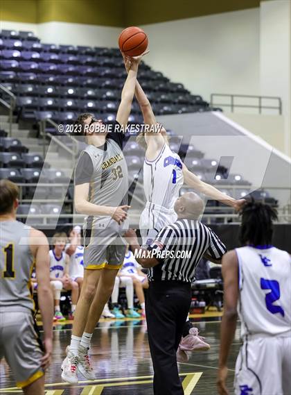 Thumbnail 2 in Crandall vs Dallas Christian (Kaufman Holiday Tournament) photogallery.