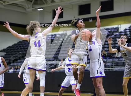 Thumbnail 2 in Crandall vs Dallas Christian (Kaufman Holiday Tournament) photogallery.