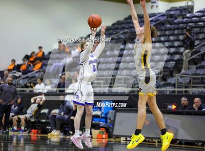 Thumbnail 2 in Crandall vs Dallas Christian (Kaufman Holiday Tournament) photogallery.