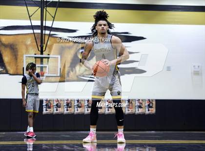 Thumbnail 1 in Crandall vs Dallas Christian (Kaufman Holiday Tournament) photogallery.