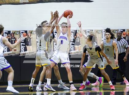 Thumbnail 3 in Crandall vs Dallas Christian (Kaufman Holiday Tournament) photogallery.
